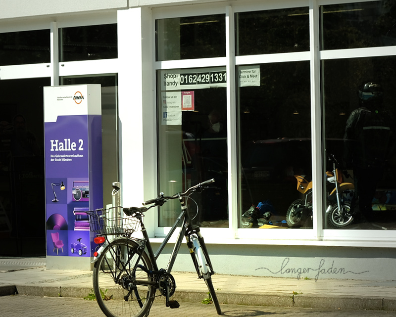 kein Fahrradparkplatz an der Halle 2 in München