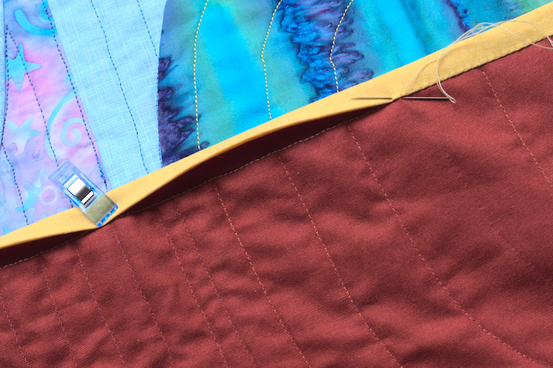 Binding an Quilt annähen