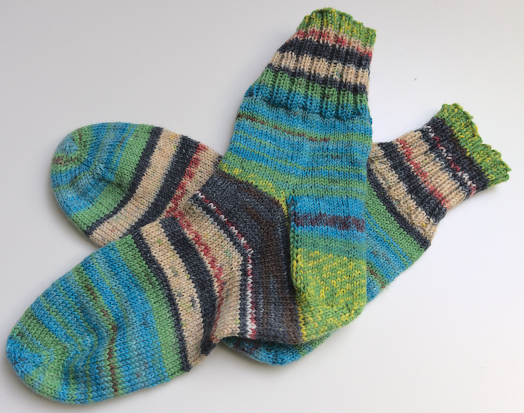 selbstgestrickte Socken 2